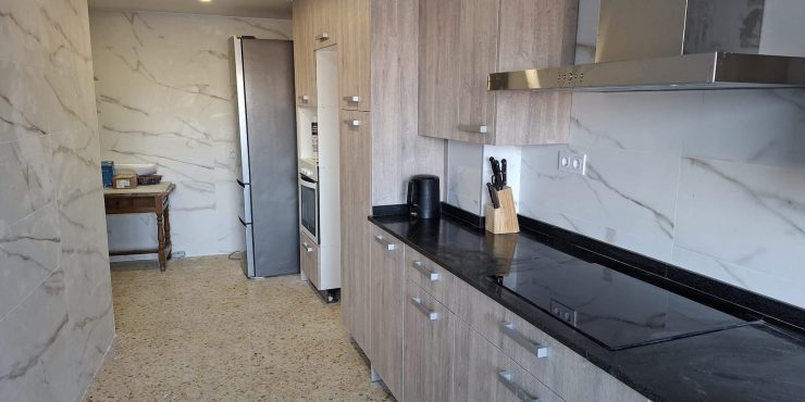 Piso de 124m2 en calle Gumá. Caspe. 115.000€