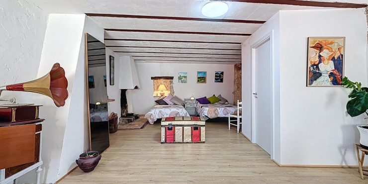 Casa impecable de 138m2. Mazaleón. 98.000€